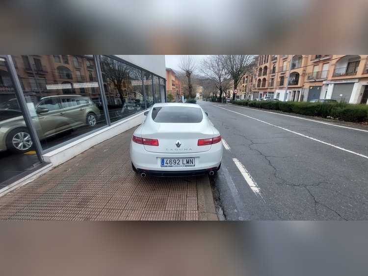 Renault Laguna coupe 2.0 150cv foto 3